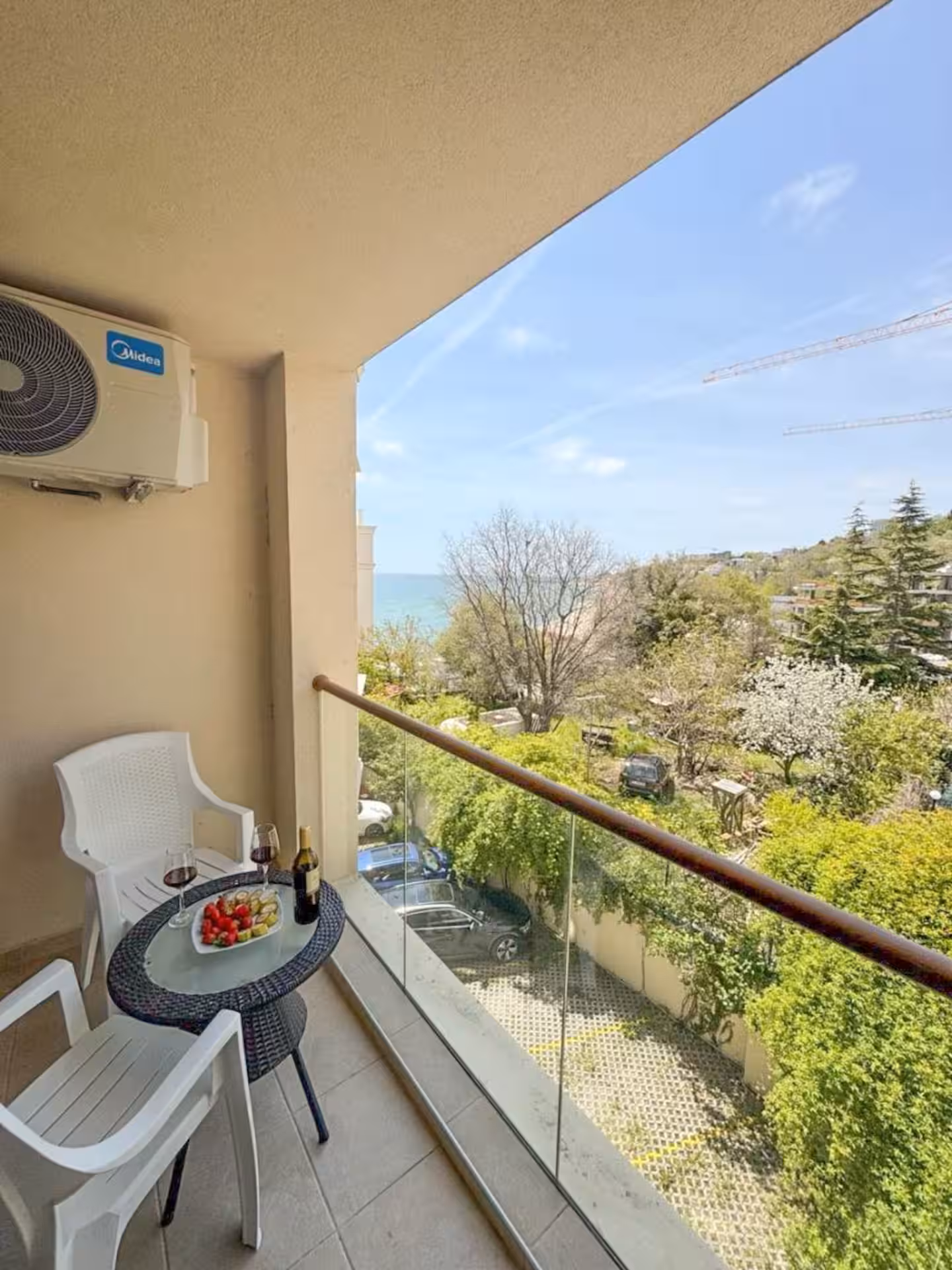 Apartment next to the beach photo 11