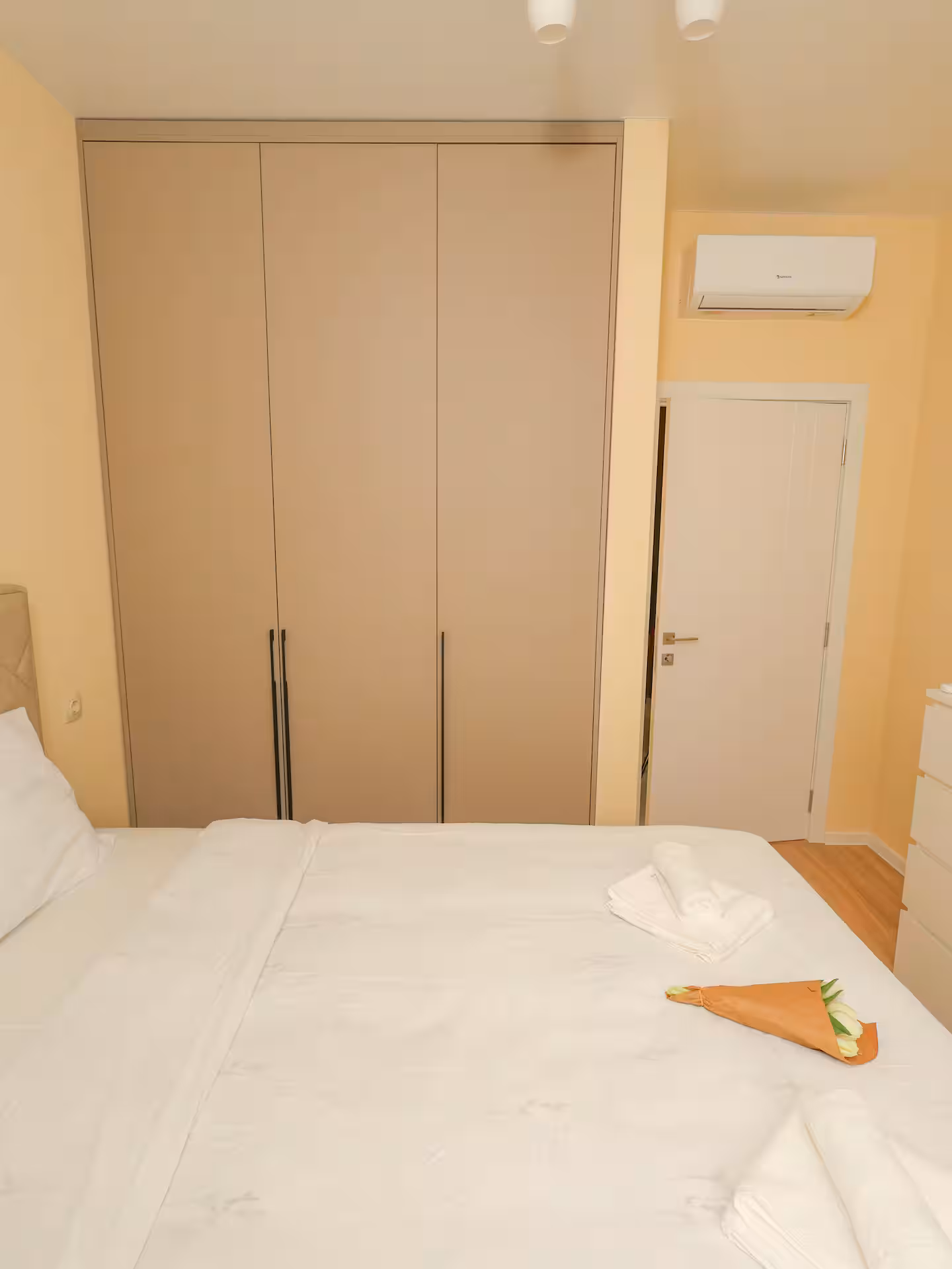 Cozy Seaview Varna Apartment photo 8