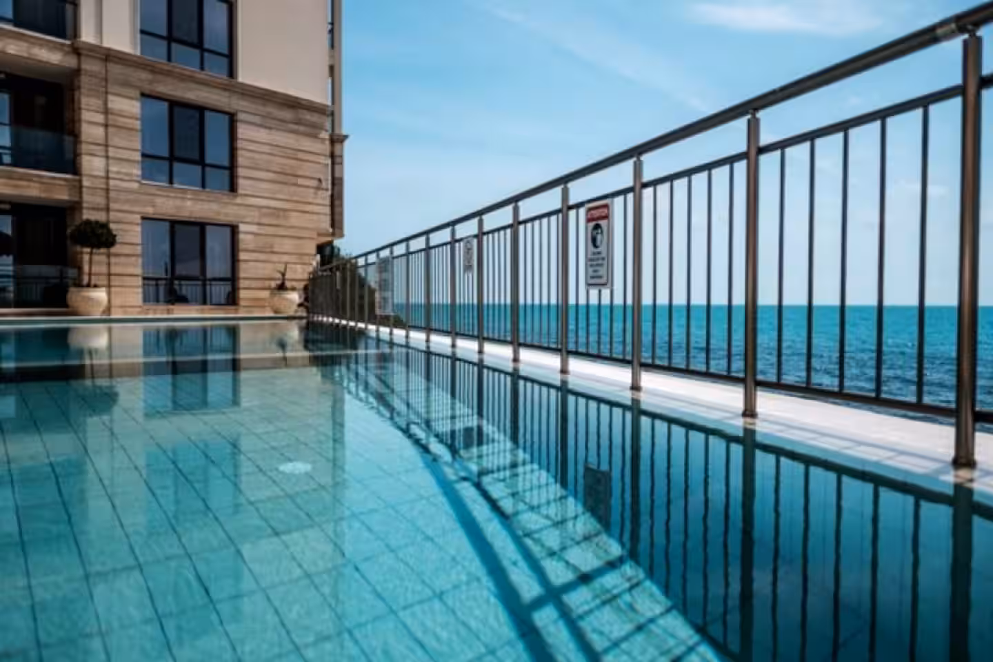 Apartment next to the beach photo 24