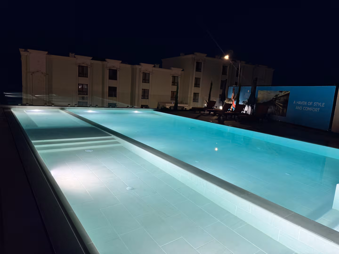 Aqua view Lux apart next to the sea / pool photo 35